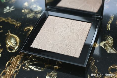 burberry highlighter 2016|Burberry Spring/Summer 2016 Runway Highlighting Palette • .